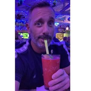 Meet your Posher, Robert